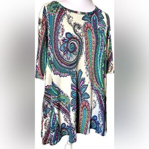 Elegant Paisley Print Blouse in Cream, Pink and Green